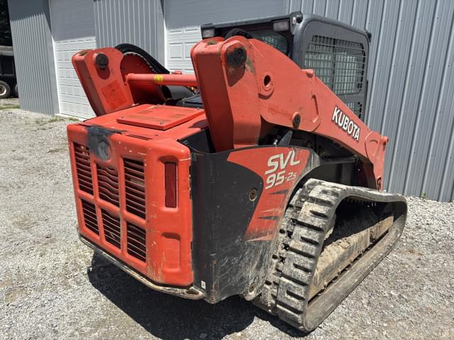 Image of Kubota SVL95-2S equipment image 2