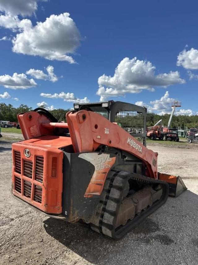 Image of Kubota SVL95-2S equipment image 2