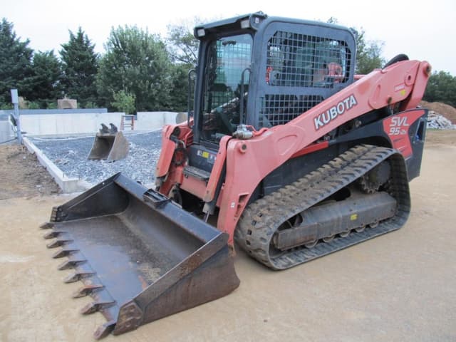 Image of Kubota SVL95-2SHC equipment image 2