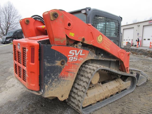 Image of Kubota SVL95-2SHC equipment image 3