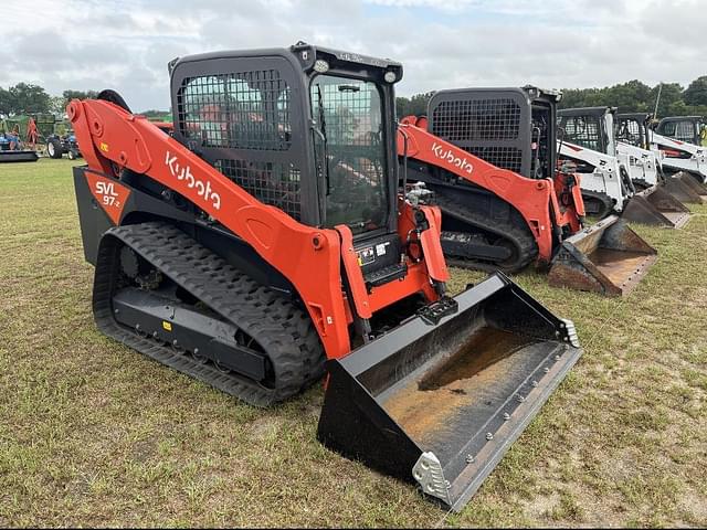 Image of Kubota SVL97-2 equipment image 3
