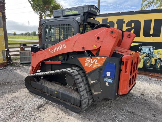 Image of Kubota SVL97-2 equipment image 2