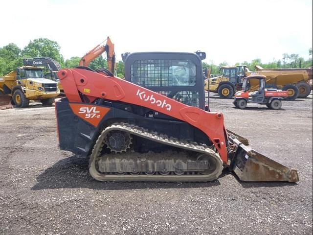 Image of Kubota SVL97-2 equipment image 2