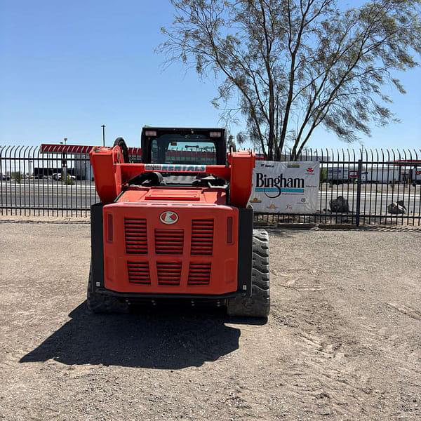 Image of Kubota SVL97-2 equipment image 3