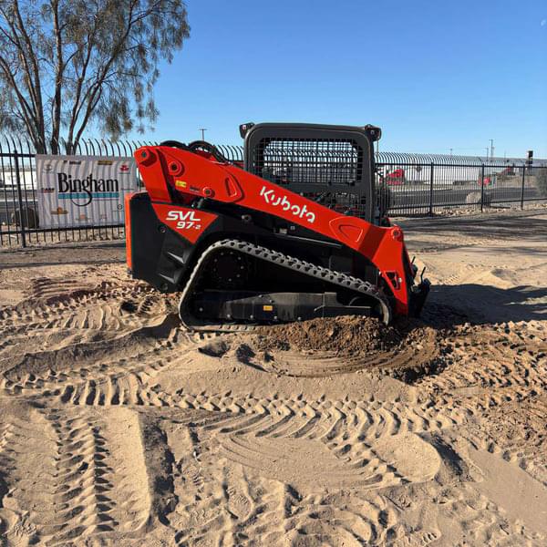 Image of Kubota SVL97-2 equipment image 1