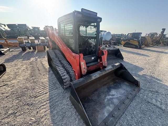 Image of Kubota SVL97-2 equipment image 2