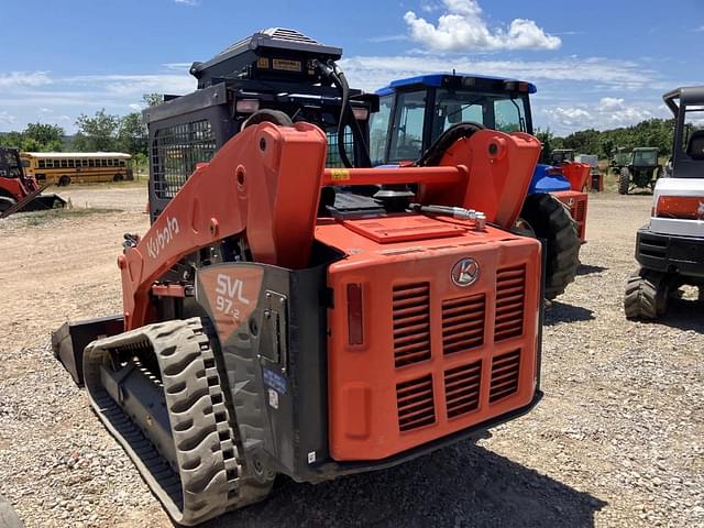 Image of Kubota SVL97-2 equipment image 3