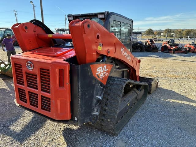 Image of Kubota SVL97-2 equipment image 2