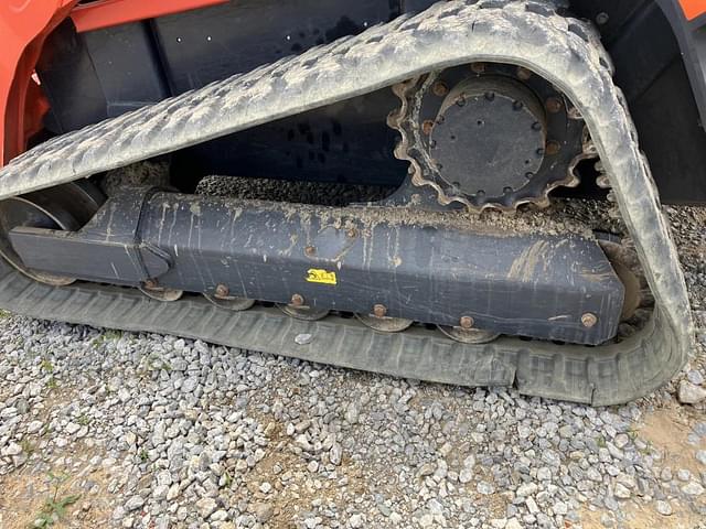 Image of Kubota SVL97-2 equipment image 4