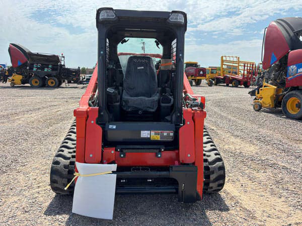 Image of Kubota SVL97-3 equipment image 2