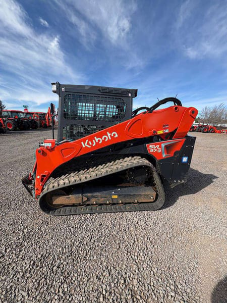 Kubota SVL97-3 Equipment Image0