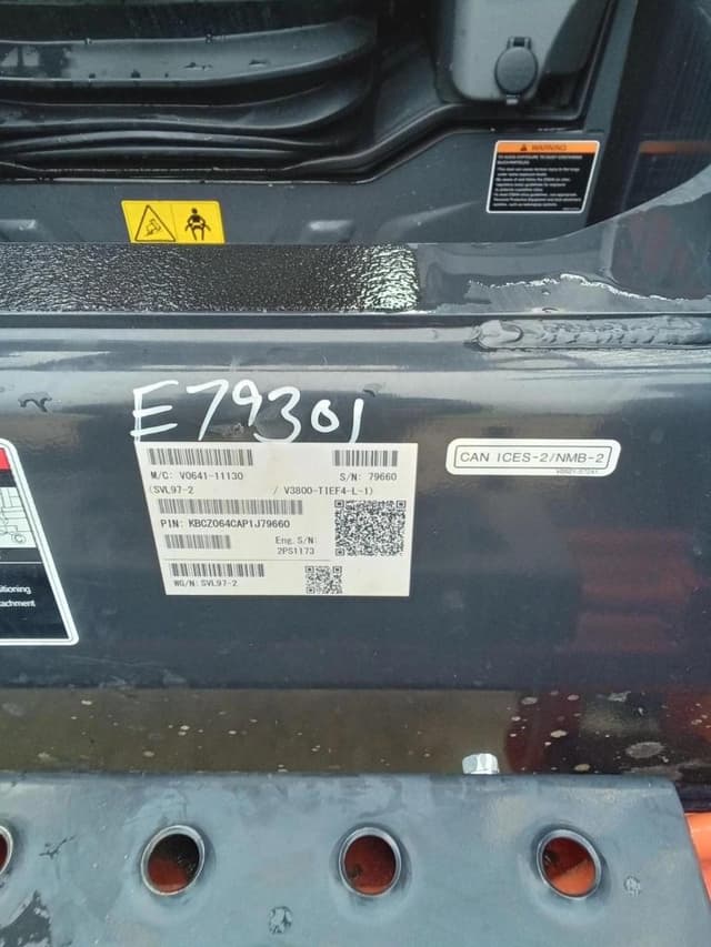 Image of Kubota SVL97-2 equipment image 3