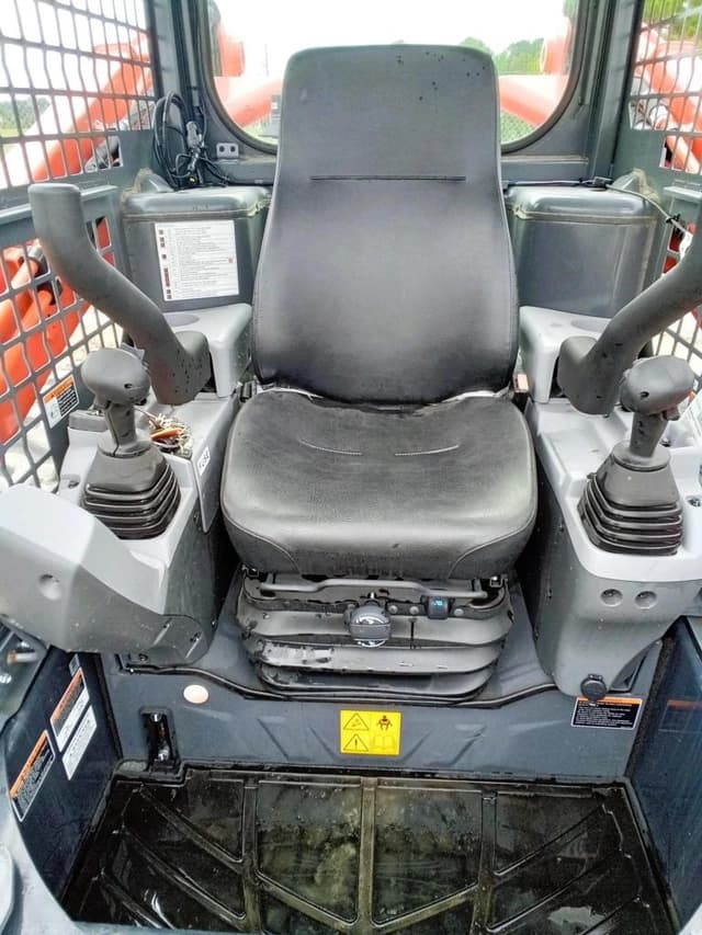 Image of Kubota SVL97-2 equipment image 1