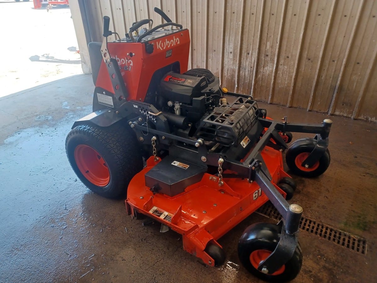 2022 Kubota SZ26-61 Equipment Image0