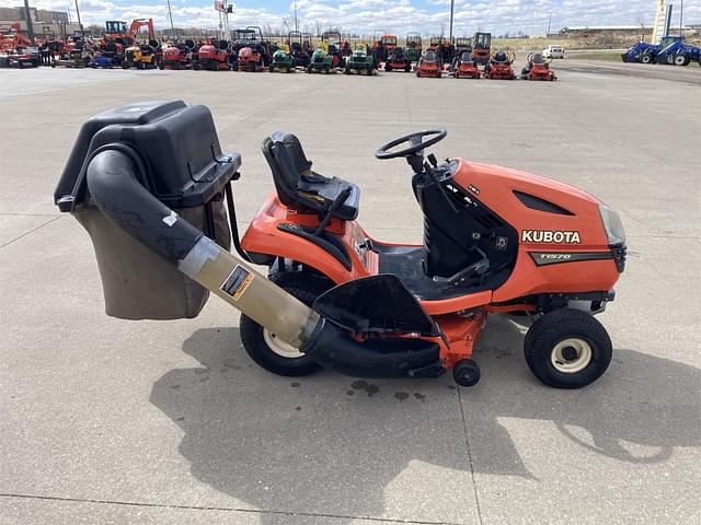 Image of Kubota T1570 equipment image 4