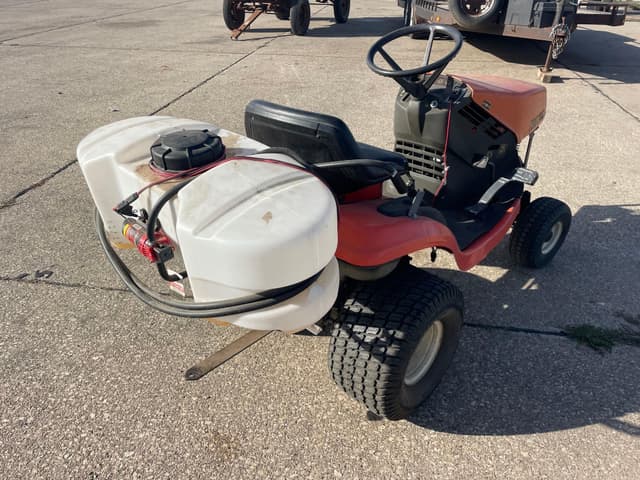 Image of Kubota T1760 equipment image 3