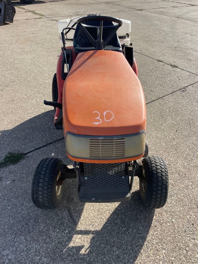 Image of Kubota T1760 equipment image 1