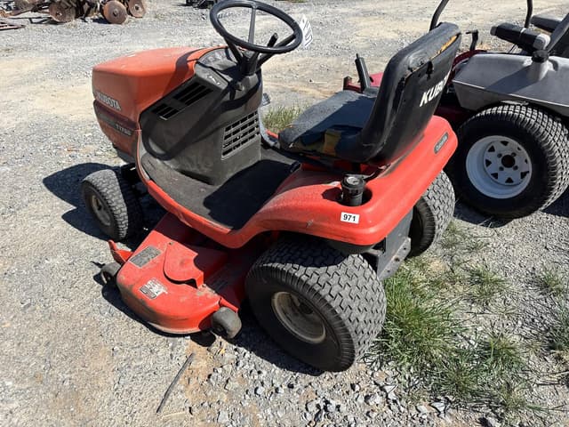 Image of Kubota T1760 equipment image 4