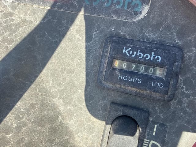 Image of Kubota T1760 equipment image 3