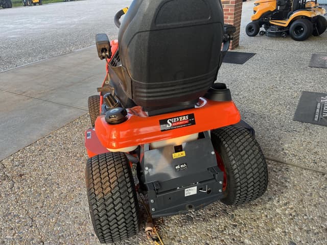 Image of Kubota T2290KWT-48 equipment image 2