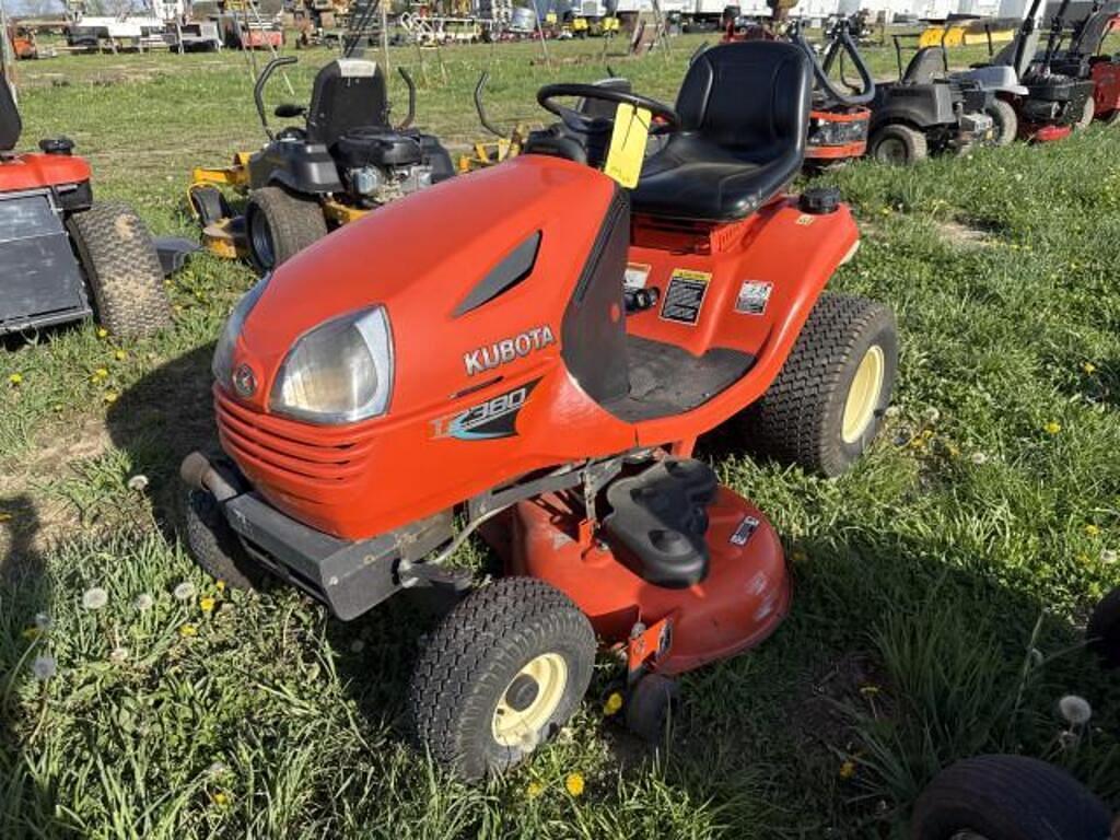 Image of Kubota T2380 Primary image
