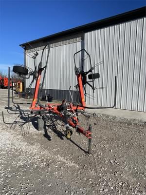 2018 Kubota TE4052T Image