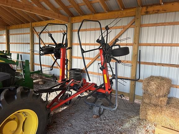Image of Kubota TE4052T Primary image