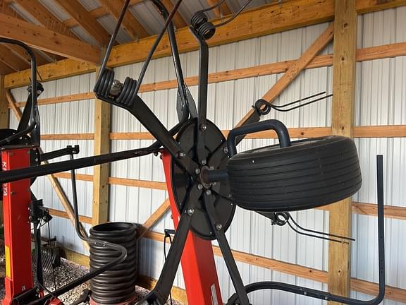 Image of Kubota TE4052T equipment image 1