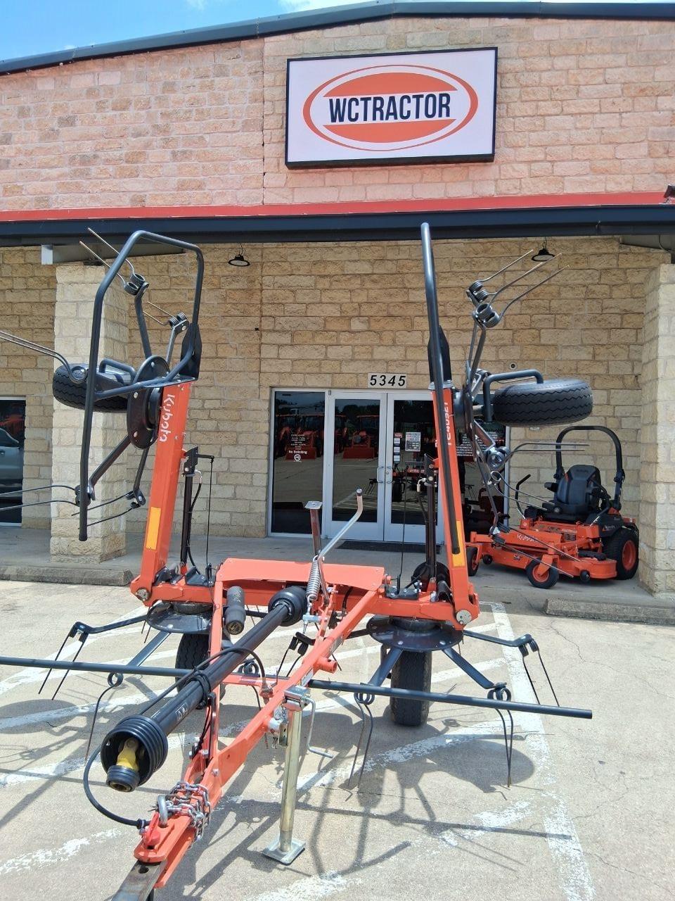 Image of Kubota TE4052T Primary Image