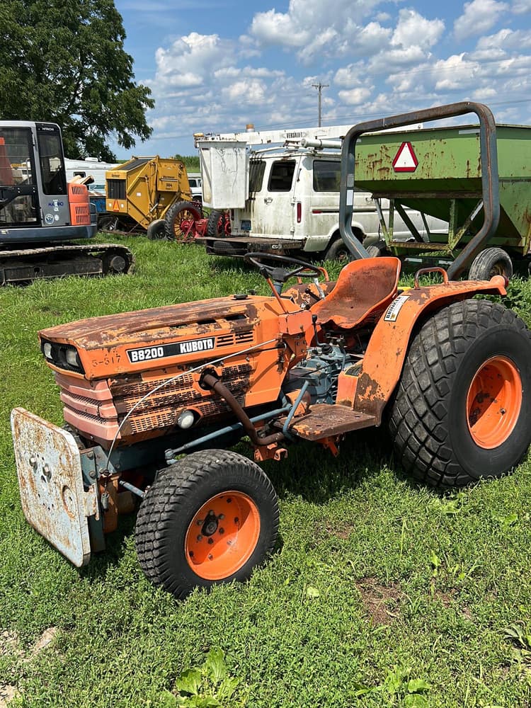 Kubota B8200 Tractors Less than 40 HP for Sale Tractor Zoom