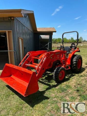 Main image Kubota L3800