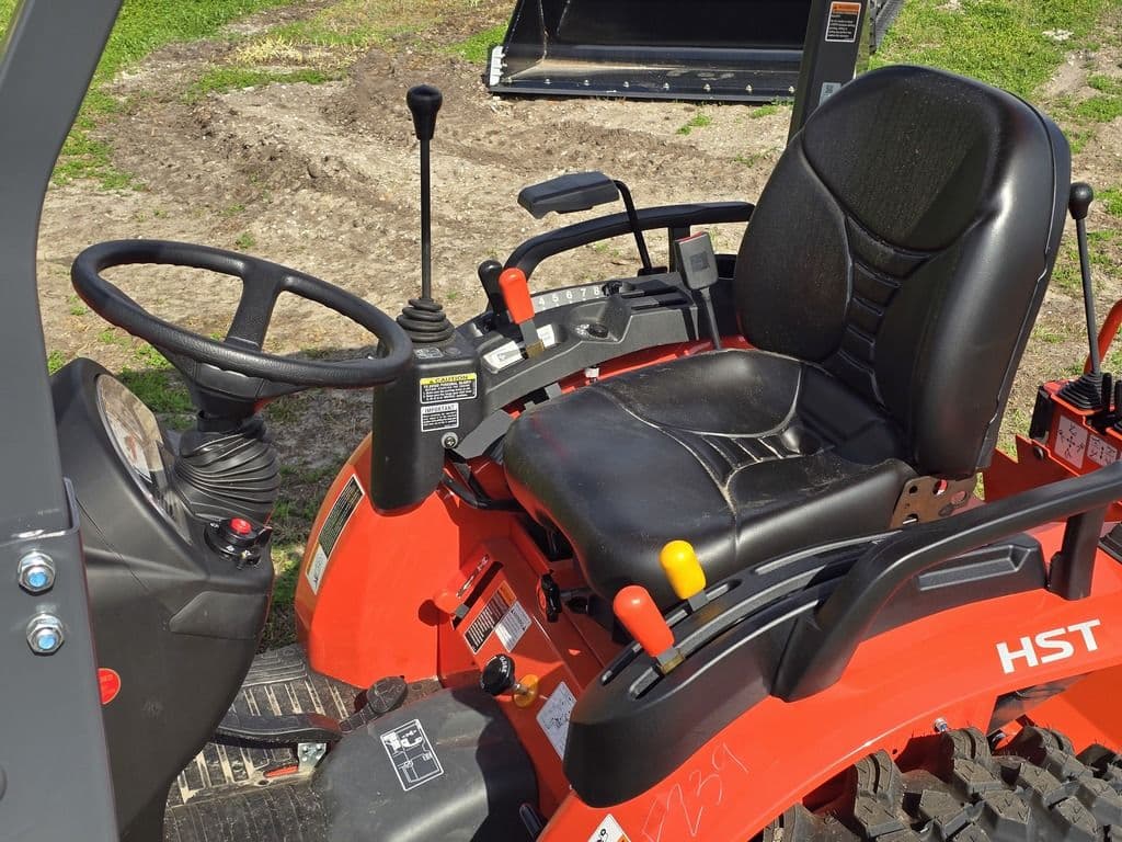 Image of Kubota B26 Image 1