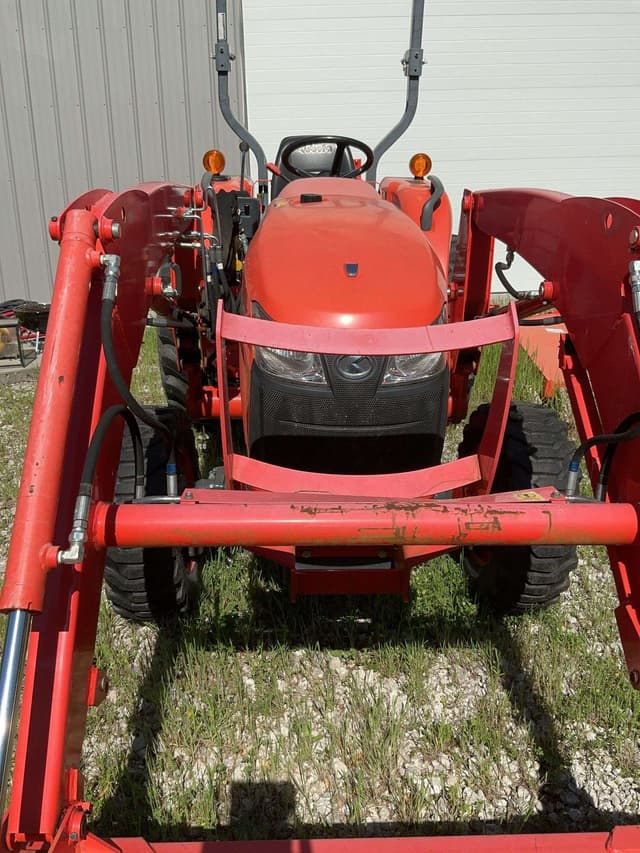 Image of Kubota L2501 equipment image 2