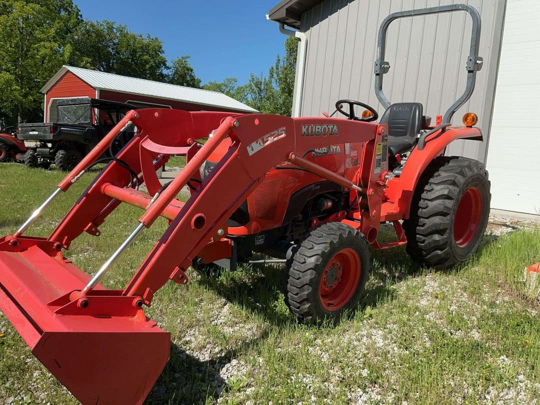 Image of Kubota L2501 Primary image