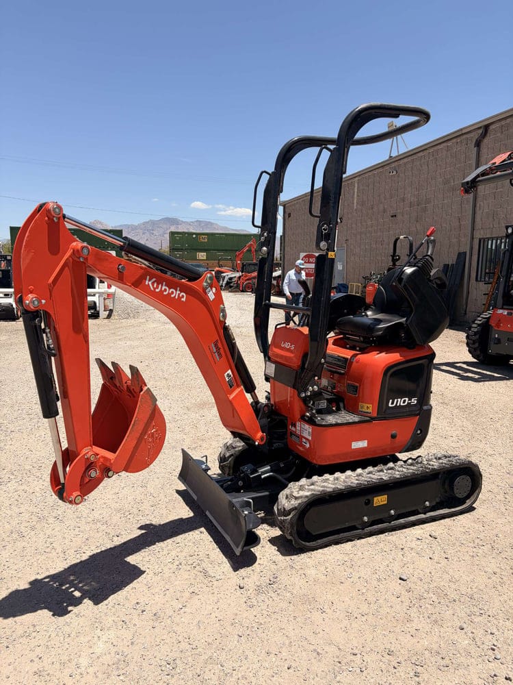 Kubota U10-5 Equipment Image0