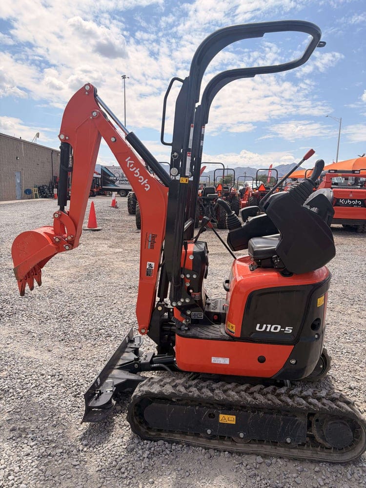 Kubota U10-5 Equipment Image0