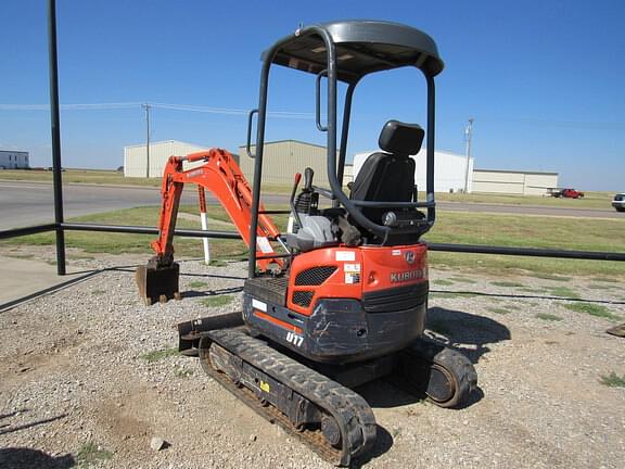 Image of Kubota U17 equipment image 2