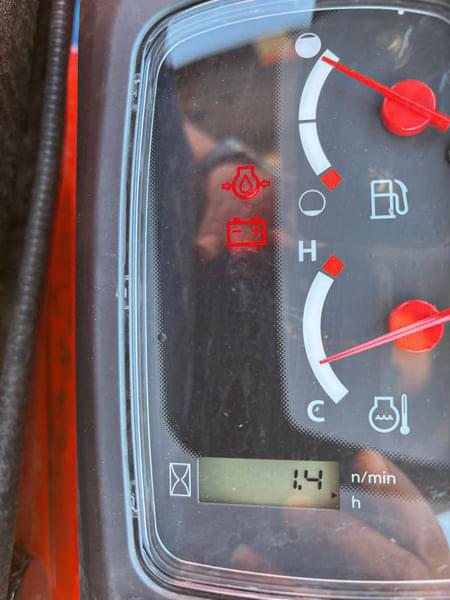 Image of Kubota U17 equipment image 4