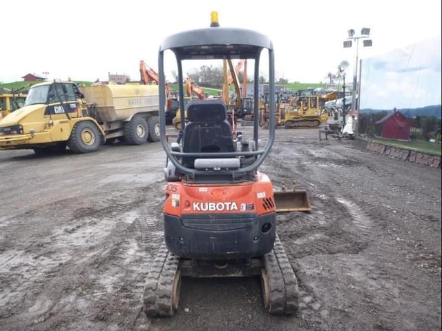 Image of Kubota U17 equipment image 3