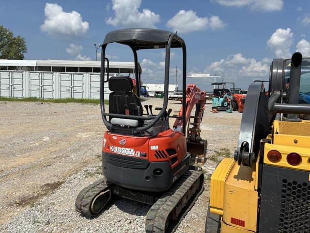 Image of Kubota U17 equipment image 2