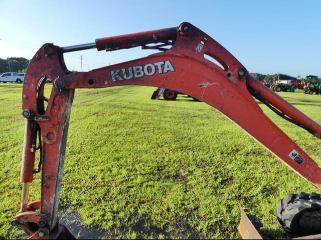 Image of Kubota U17 equipment image 4