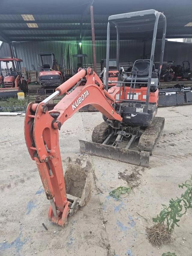 Image of Kubota U17 equipment image 1