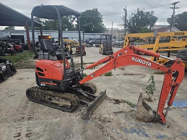 Image of Kubota U17 equipment image 3