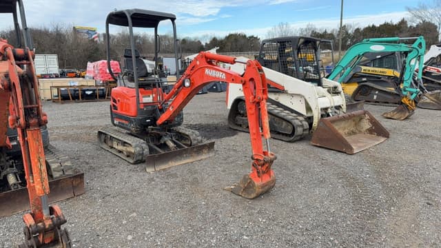 Image of Kubota U17 equipment image 2