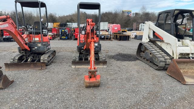 Image of Kubota U17 equipment image 1