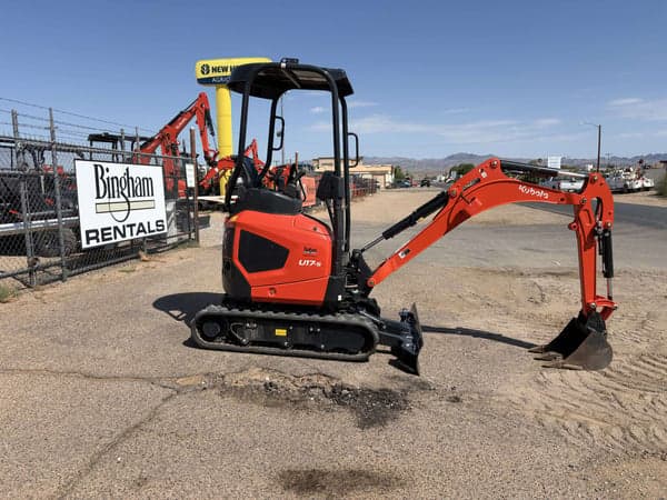 Image of Kubota U17 equipment image 2