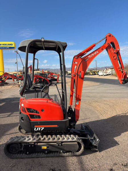 Image of Kubota U17 equipment image 1