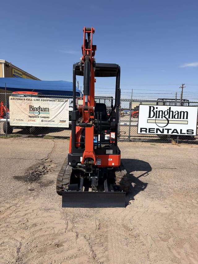 Image of Kubota U17 equipment image 3