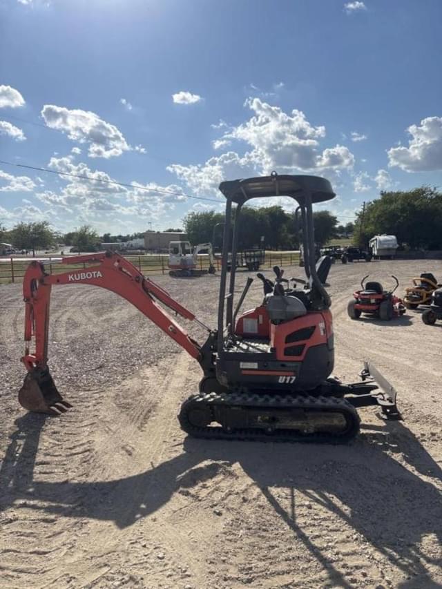 Image of Kubota U17 equipment image 1