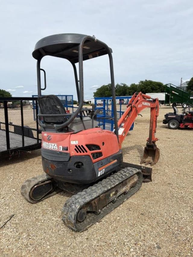 Image of Kubota U17 equipment image 4